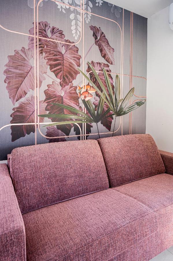 Goldimare Garden Apartment